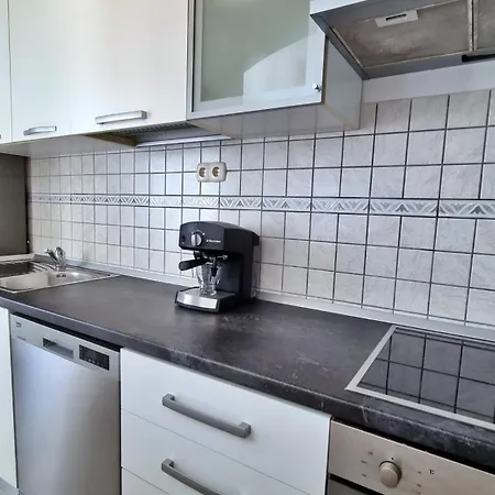 Three-bedroom Close To The Omis * Duce